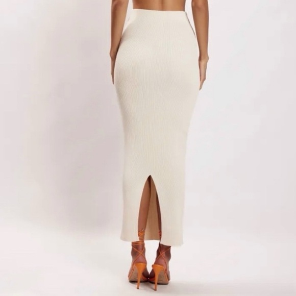 Meshki • Kaesha Split Midi Knitted Skirt in Bone - Picture 5 of 10